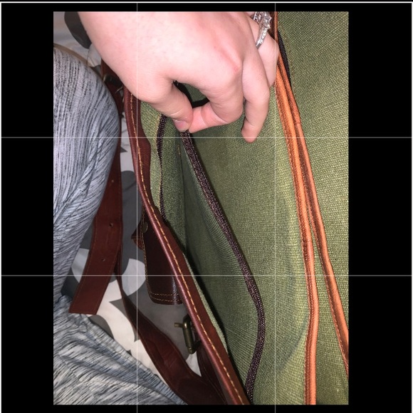 VINTAGE LEATHER MESSENGER BAG!! - Picture 4 of 8